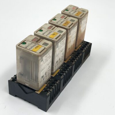 4 Pcs - Socket Relay Telemecanique RUN33A22P7 Universal Relay 3W 10A 230V