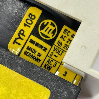MERZ TYPE 106 106/49A.9121 Safety Switch
