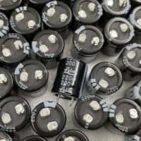 50PCS 220uF 200V 22X25 10mm Lelon Snap In Capacitors