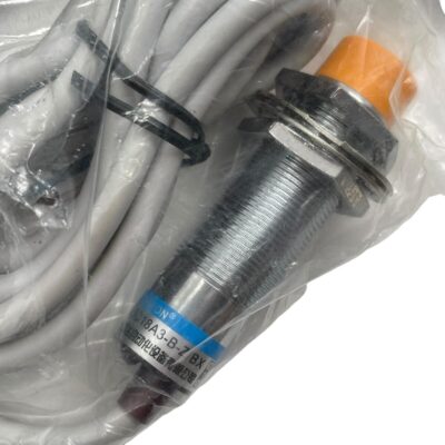 Big Lot Capacitive Barrel Proximity Sensors New & Used