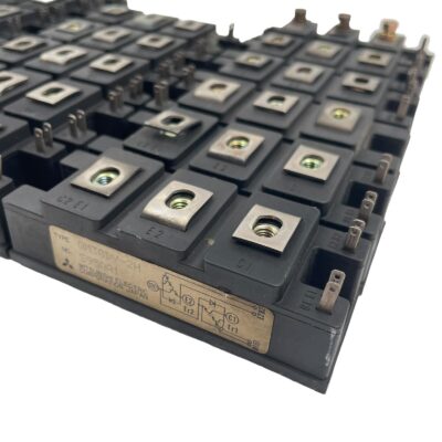 [17 Pcs Lot] QM30DY-2H Mitsubishi Module