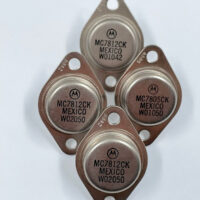 4Pcs Lot - Motorola MC7812CK Fixed Voltage Regulator Positive 12V LM7812CK 7812