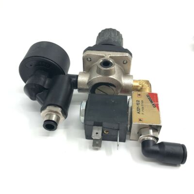 2 Unit CAMOZZI M004RS08 PRESSURE REGULATOR Solenoid valve +1 Unit FR 400 GAUGE
