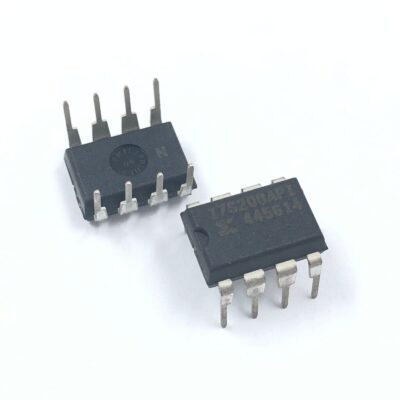 5 PCS Lot - Xilinx XC17S200API 17S200API DIP-8
