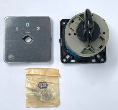 BRETER 1.06.11+3H 3 Position Cam Rotary Switch