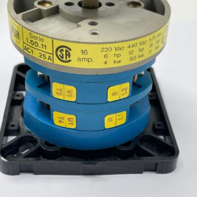 BRETER 1.06.11+3H 3 Position Cam Rotary Switch