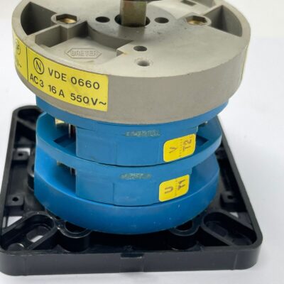 BRETER 1.06.11+3H 3 Position Cam Rotary Switch