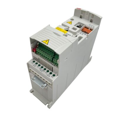 NEW ACS355-03E-02A4-4 ABB Inverter 0.75kW