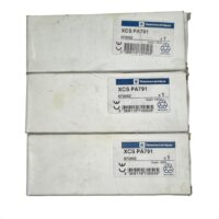 3X Lot - New TELEMECANIQUE XCS-PA791 SAFETY SWITCH